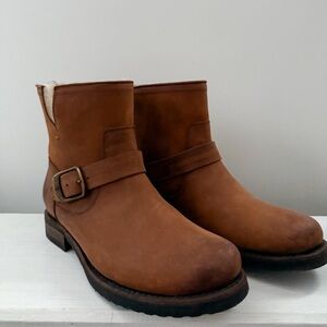 FRYE AND CO. Brown Ankle Boots